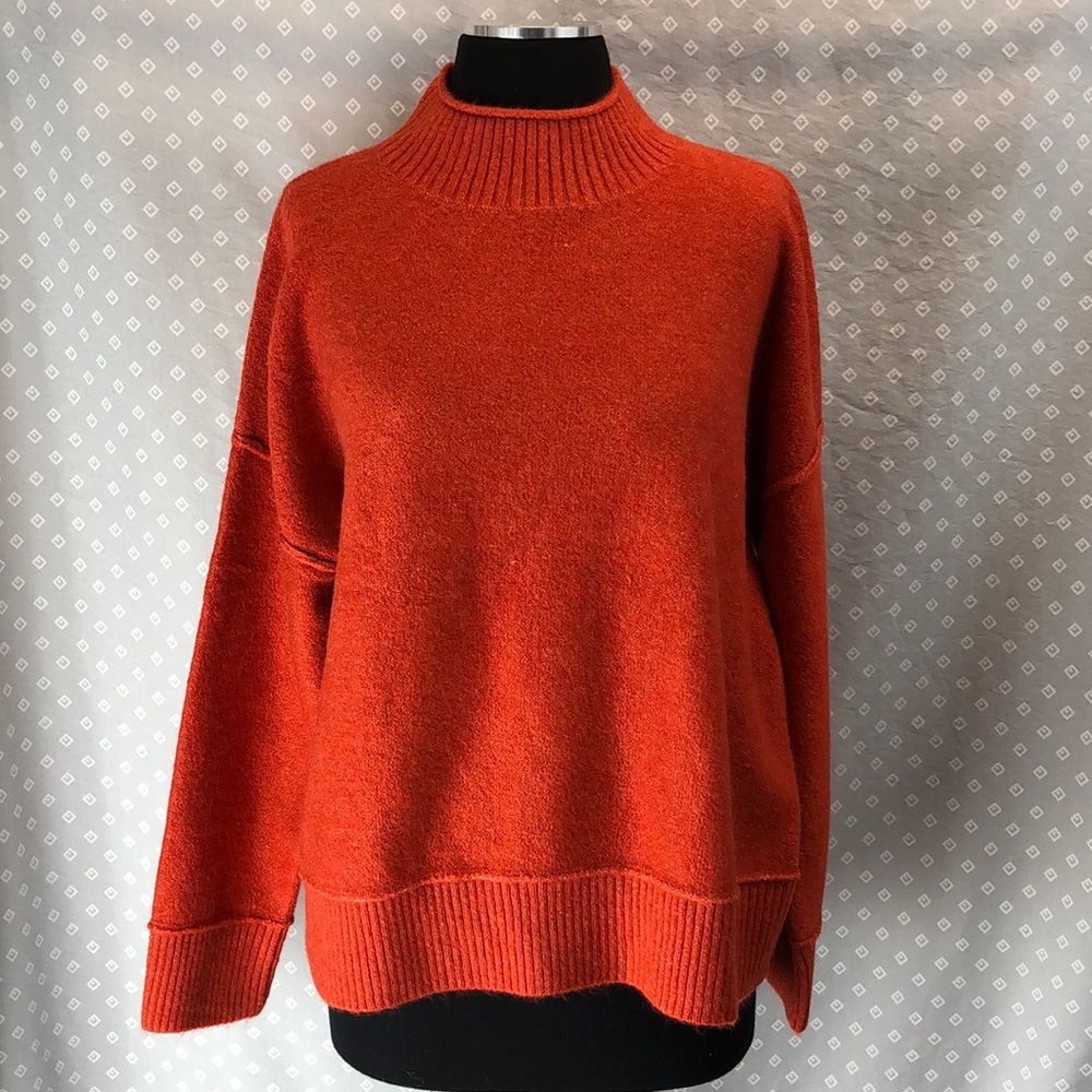 NWT Burnt Orange/Red Turtleneck Sweater
